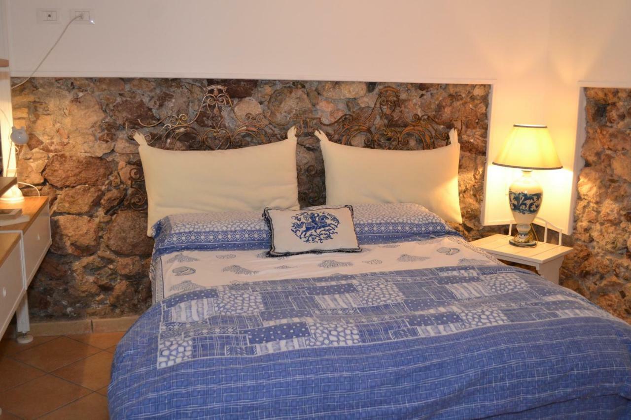 Salu' Appartement Taormina Buitenkant foto